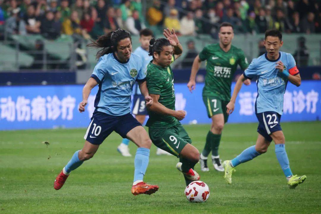 杭州绿城宣布联赛首轮主场比赛改在云南举行,球迷纷纷表示期待球队新赛季表现的简单介绍 杭州绿城宣布联赛首轮主场比赛改在云南举行,球迷纷纷表示期待球队新赛季表现的简单介绍