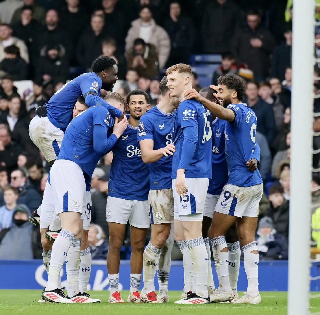 热刺主场3:1逆转布莱顿，重返前四区