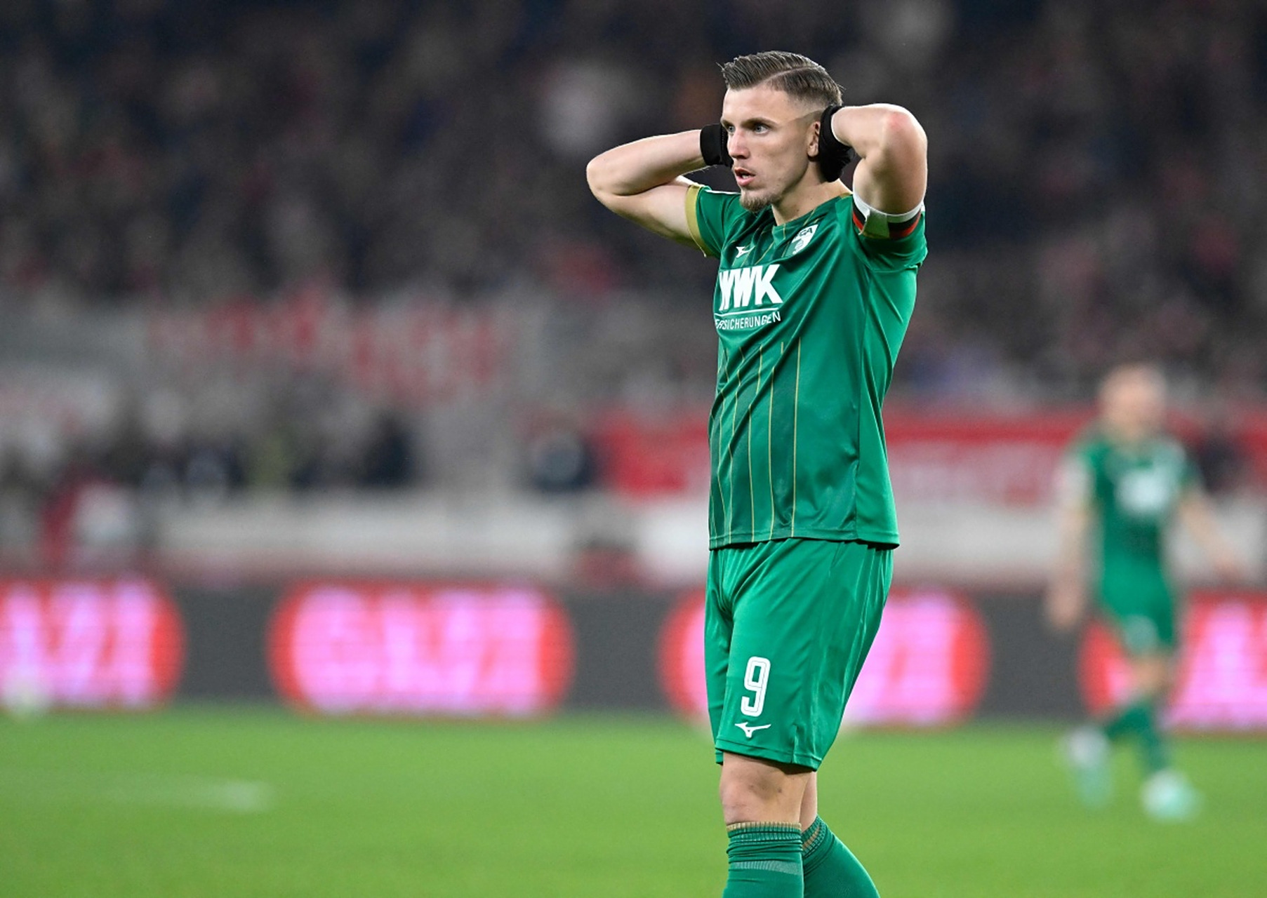 包含斯图加特球员精彩表现,获得胜利的词条 包含斯图加特球员精彩表现,获得胜利的词条