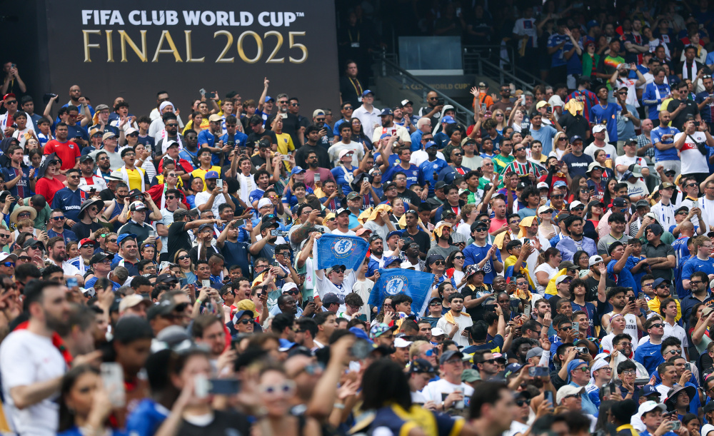 切尔西客场大胜提升球队士气