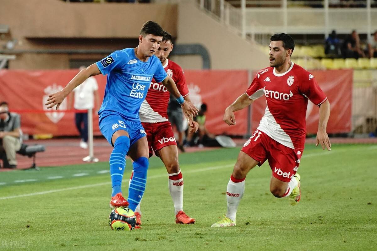 摩纳哥击败对手，重夺积分榜前列位置的简单介绍