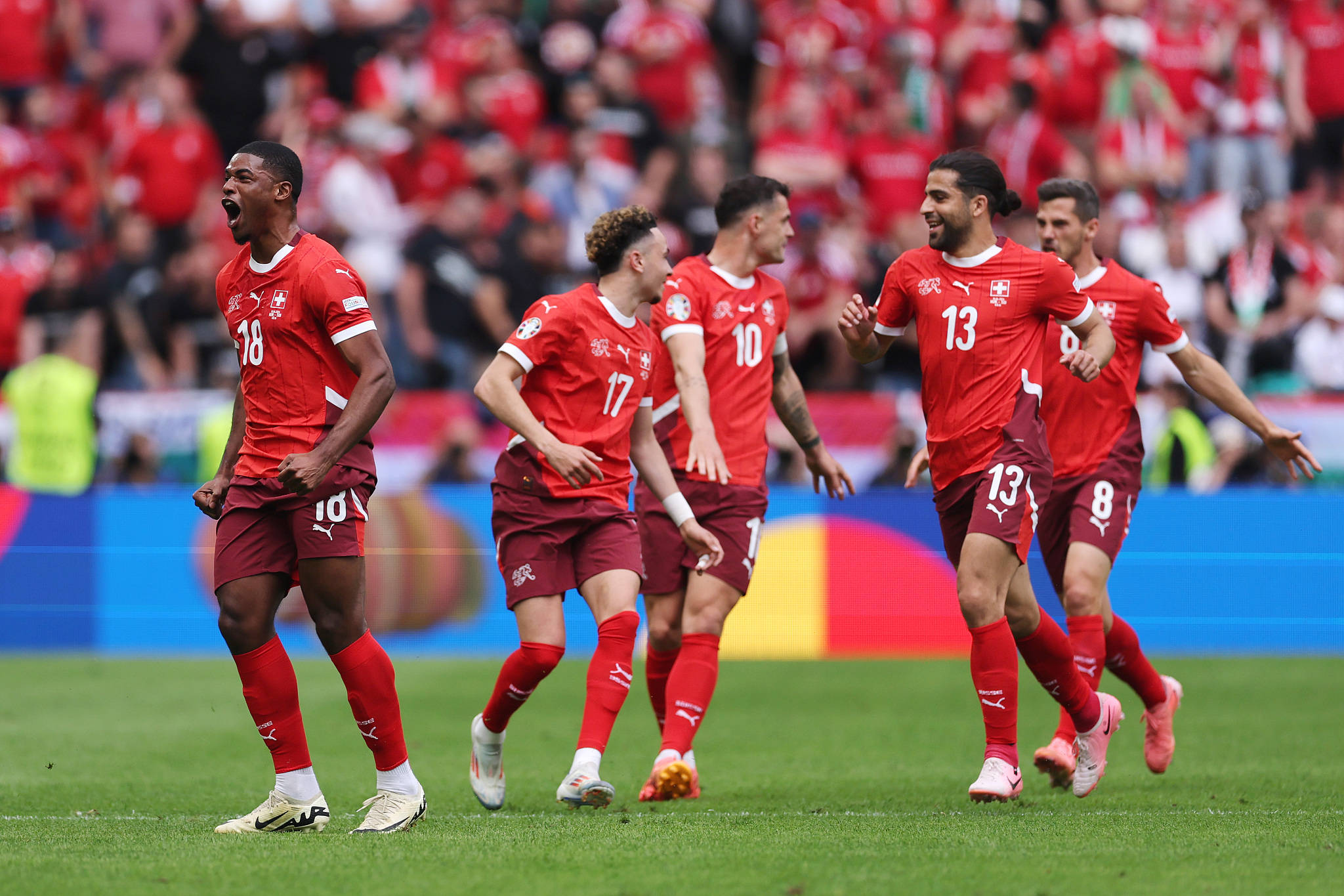 欧洲精英赛赛齐合股苏格兰队力保领先地位的简单介绍