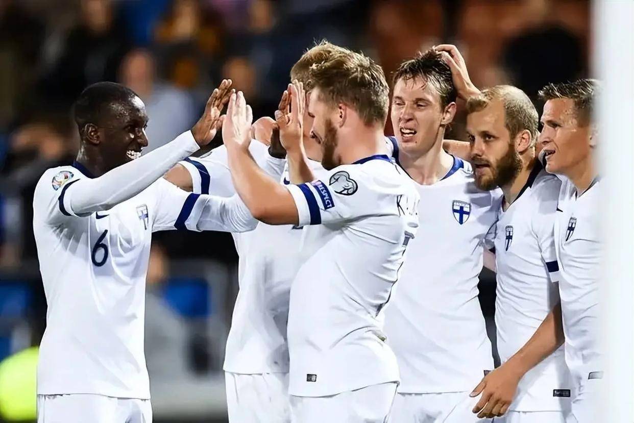 欧预赛:爱尔兰主场不敌匈牙利,前路艰难的简单介绍 欧预赛:爱尔兰主场不敌匈牙利,前路艰难的简单介绍