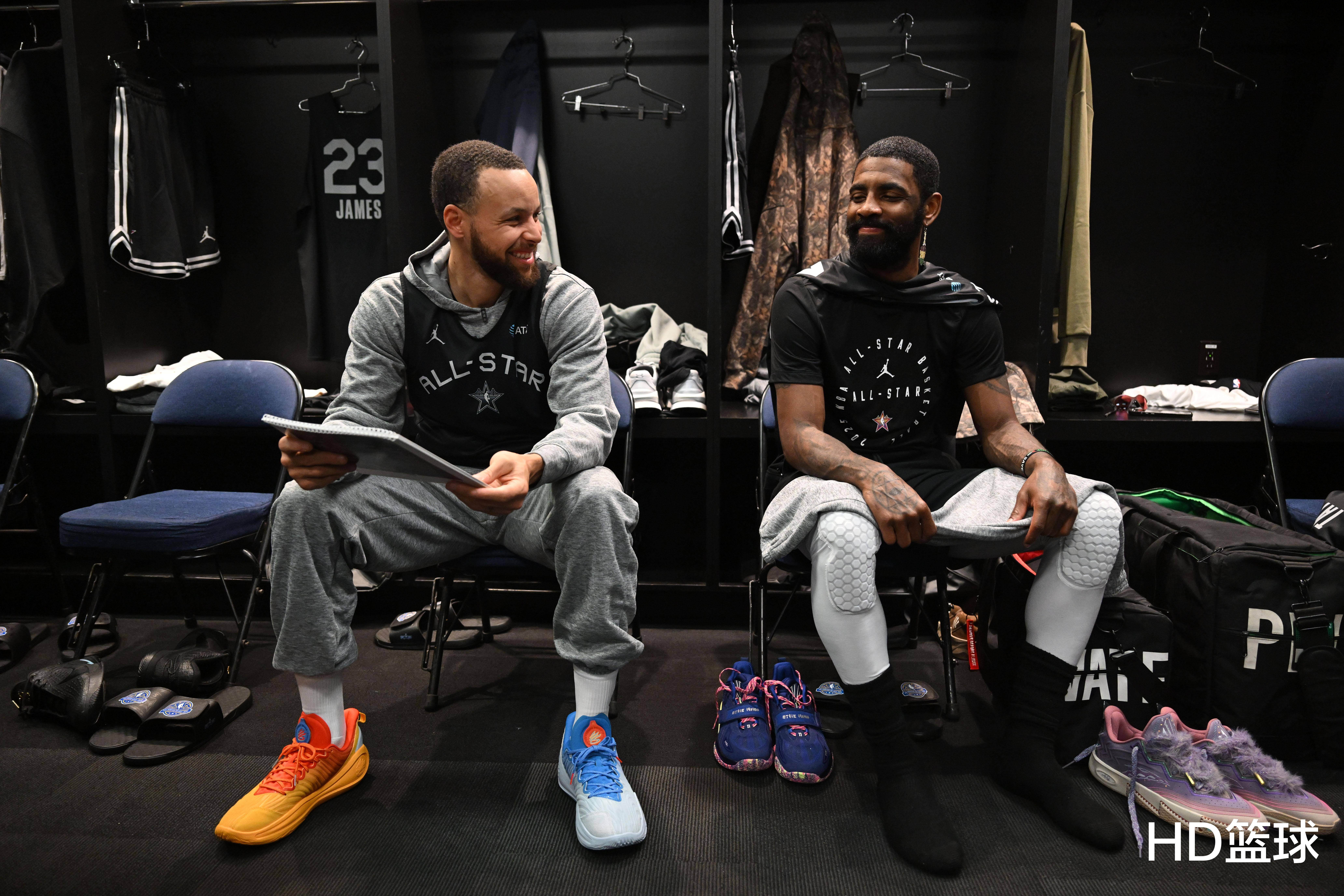 开云体育中国-包含篮球巨星交流会盛大举行，球迷狂热捧场的词条