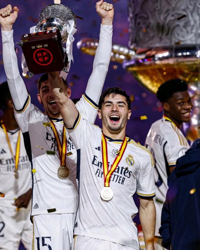 关于勒沃库森险胜摩洛哥，蒂亚戈高光表现的信息