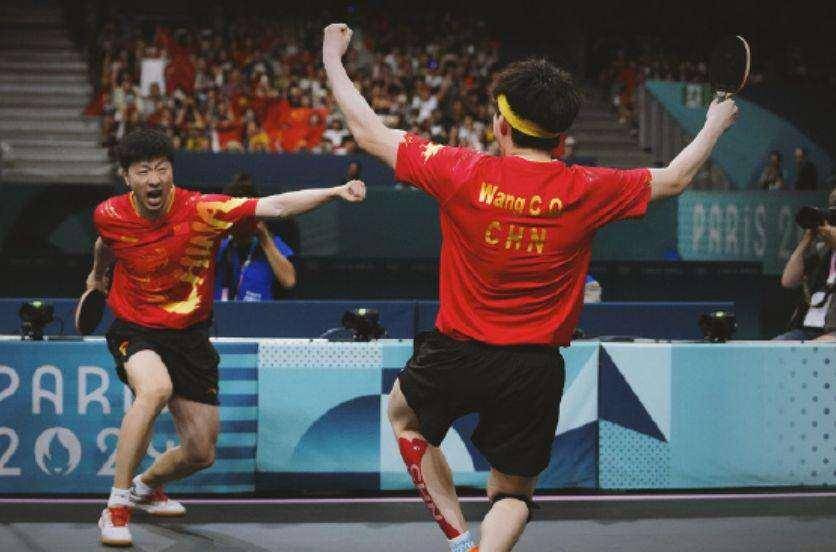 奥地利队逆转日本队，马龙扛起全队