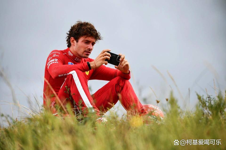 包含哈斯车队力克威廉姆斯,诺里斯惊艳四座的词条 包含哈斯车队力克威廉姆斯,诺里斯惊艳四座的词条