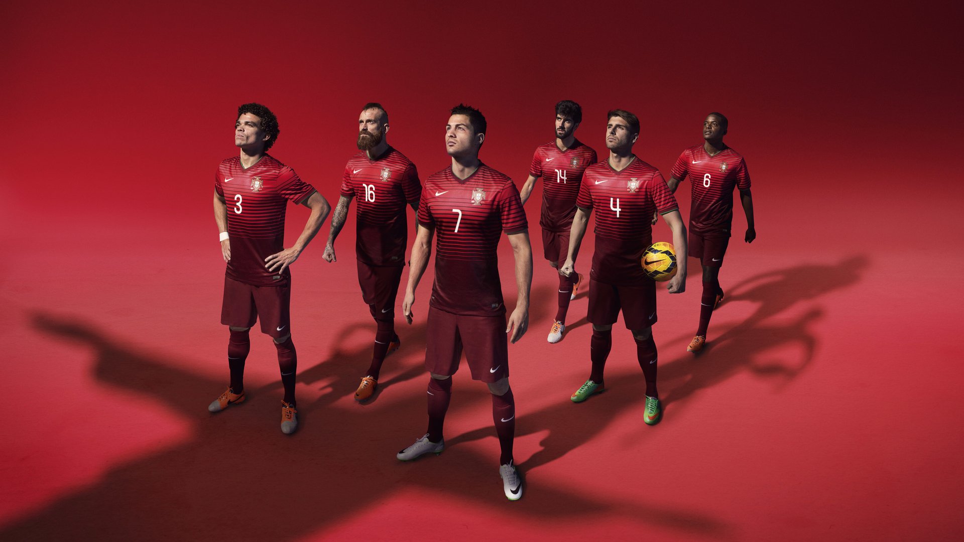 格纳布里，当柏林墙的砖块在基辅上空飞舞