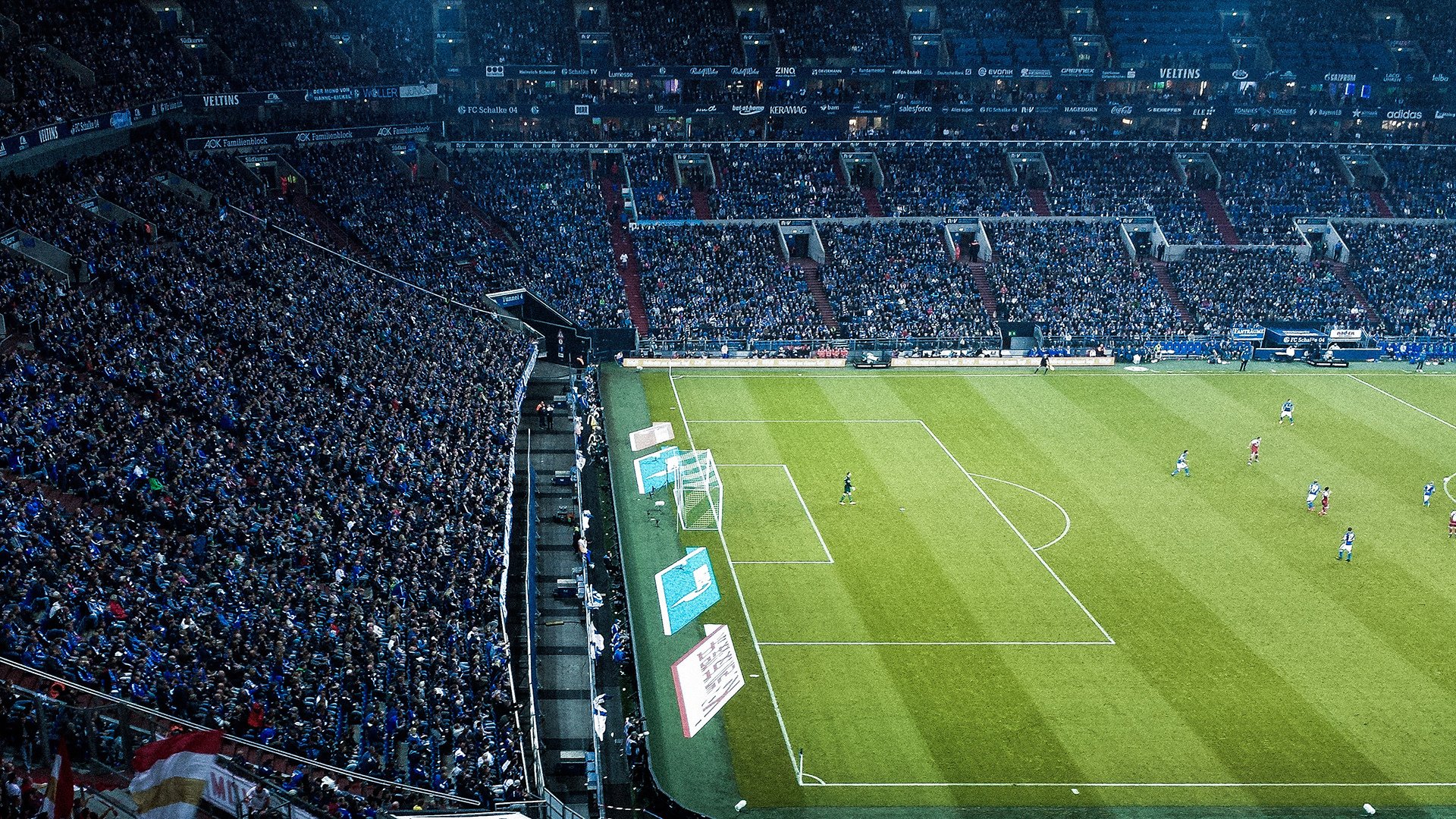 沙漠奇迹,阿尔及利亚掀翻埃及,穆勒压制级发挥改写北非足球格局