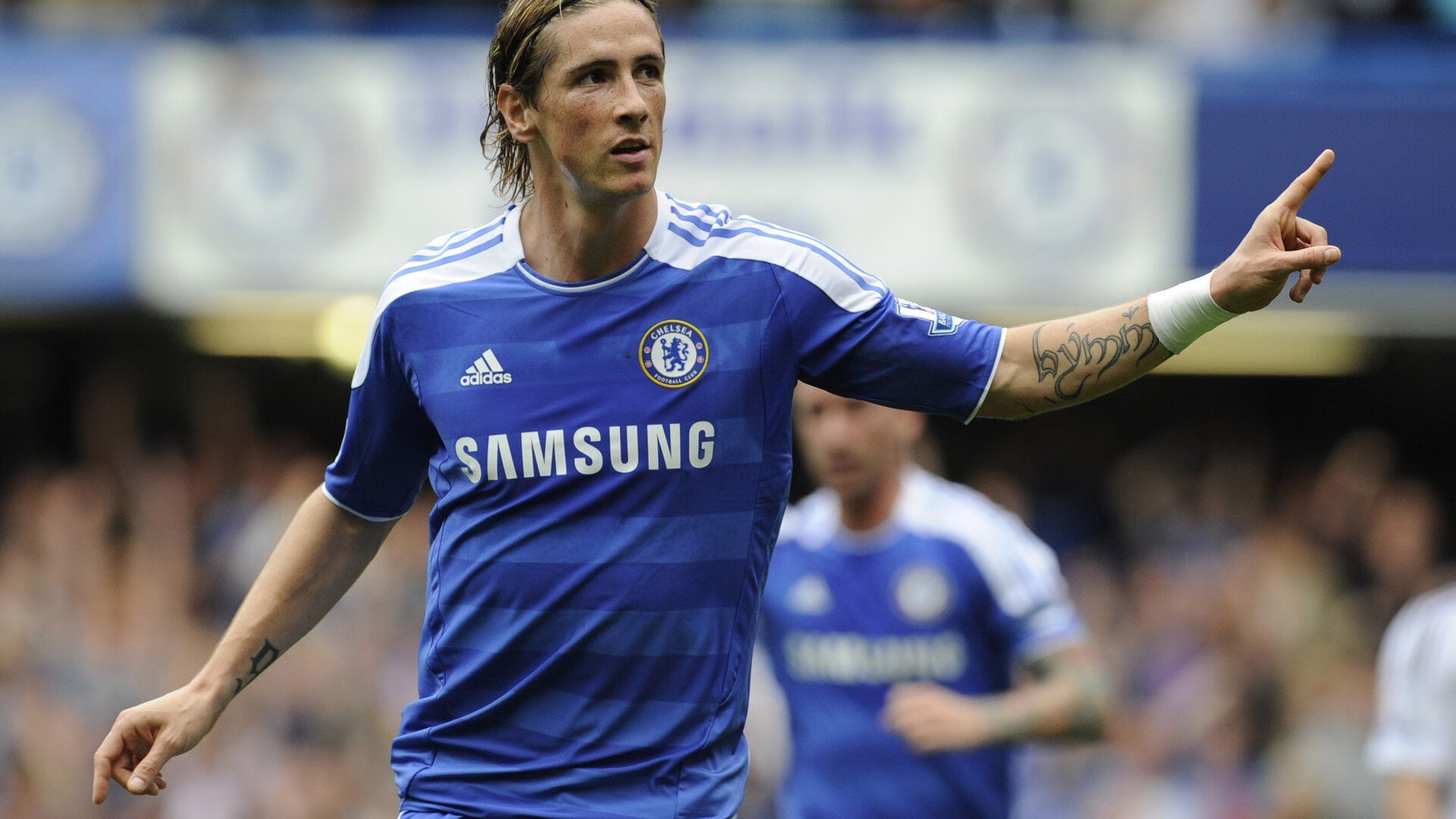 决胜局之光，马丁内利率马竞客场力克洪都拉斯，展现铁血韧性