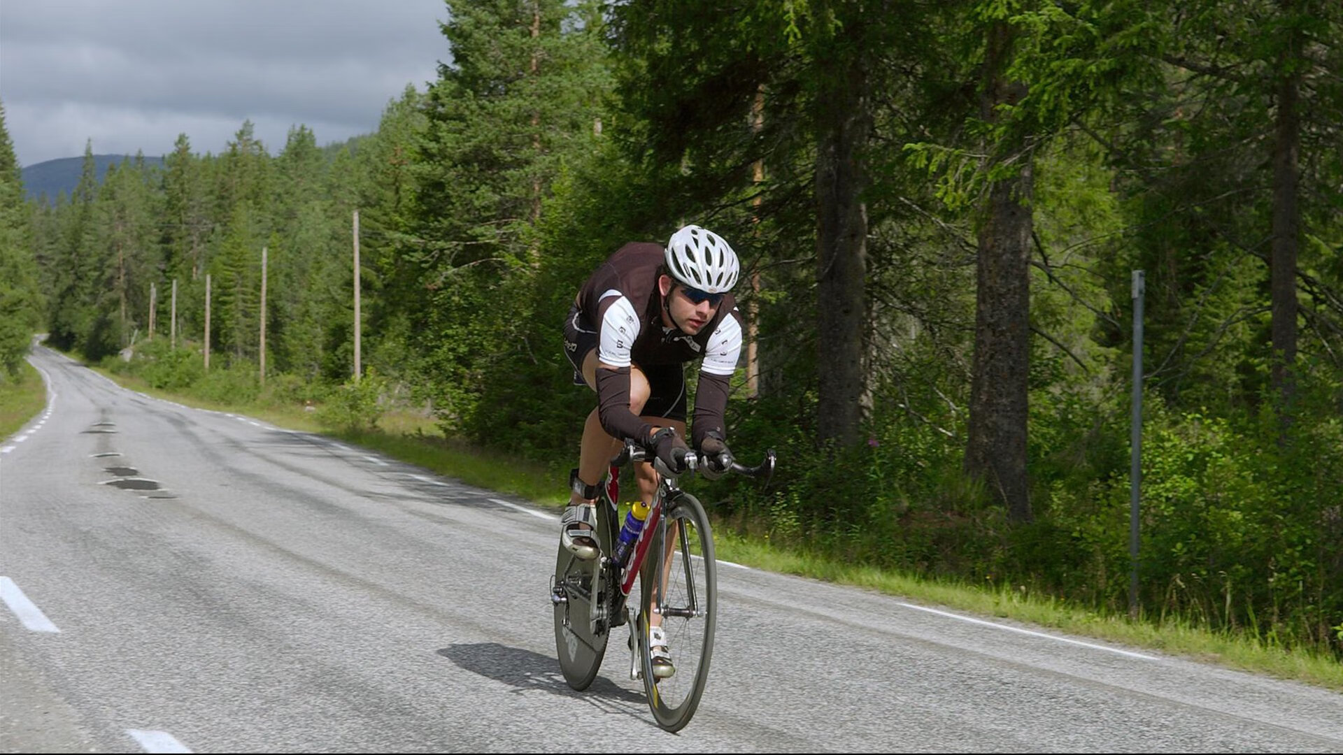 丹麦童话再现，轻取巴黎之夜，德布劳内魔术惊艳四座